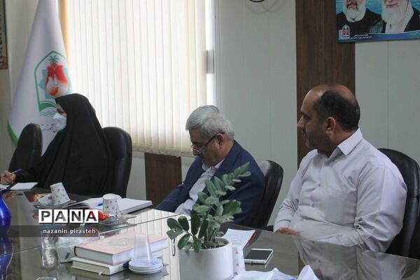 نشست معاون فرهنگی، آموزش و پژوهش اداره‌کل تبلیغات اسلامی بوشهر با معاونت پرورشی و فرهنگی آموزش و پرورش استان بوشهر