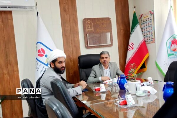 نشست معاون فرهنگی، آموزش و پژوهش اداره‌کل تبلیغات اسلامی بوشهر با معاونت پرورشی و فرهنگی آموزش و پرورش استان بوشهر
