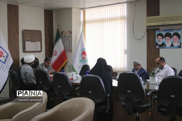 نشست معاون فرهنگی، آموزش و پژوهش اداره‌کل تبلیغات اسلامی بوشهر با معاونت پرورشی و فرهنگی آموزش و پرورش استان بوشهر