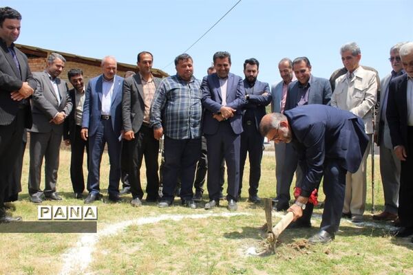 آیین کلنگ‌زنی دبستان شهید معصومی