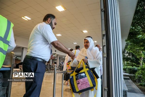 پرواز حجاج آذربایجان غربی به سرزمین وحی