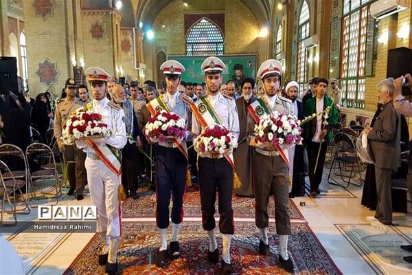 آیین گلریزان و عطرافشانی مزار شهدای هفتم تیر و یادمان شهدای ۷۲ تن