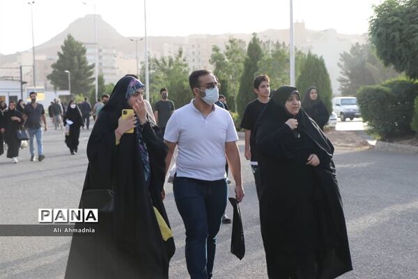 رقابت دانش‌آموزان در کنکور رشته تجربی-2