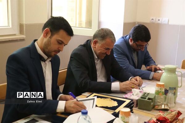 برگزاری مرحله مقدماتی بخش حفظ قرآن چهلمین دوره مسابقات قرآن، عترت و نماز دانش آموزی در تبریز