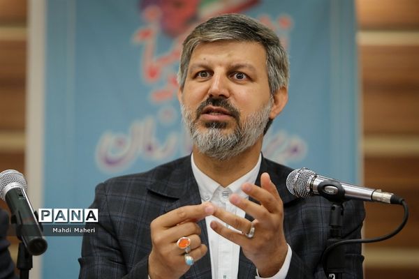 نشست صمیمانه مدیران سازمان دانش‌آموزی سراسر کشور-2