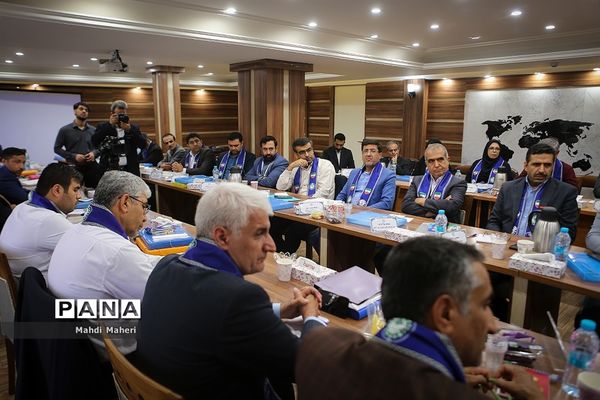 نشست صمیمانه مدیران سازمان دانش‌آموزی سراسر کشور-2