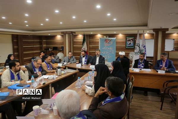 نشست صمیمانه مدیران سازمان دانش‌آموزی سراسر کشور-2