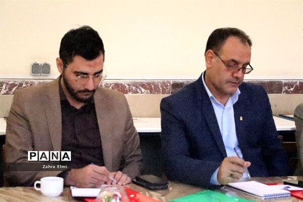 جلسه هماهنگی برنامه‌های کمیته دانش‌آموزی و فرهنگیان عید غدیر