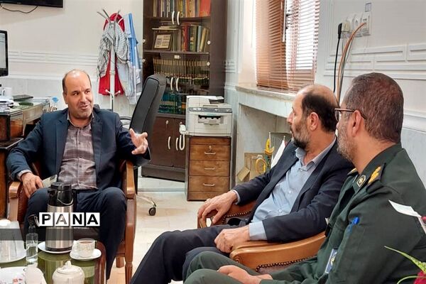 سفر مدیرکل بنیاد شهید استان اصفهان به نائین