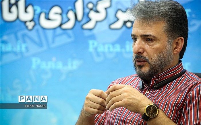 سیدجواد هاشمی: از ترلان پروانه قطع امید کرده‌ام؛ او دیگر آهوی پیشونی سفید نیست