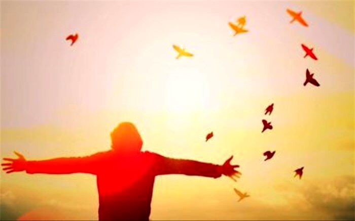 ‌احساس خوشبختی ژنتیکی است یا اکتسابی؟