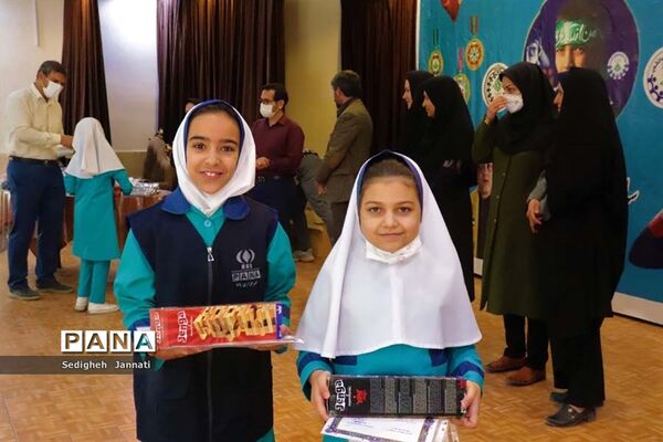 تقدیر از برگزیدگان جشنواره نوجوان سالم در آباده