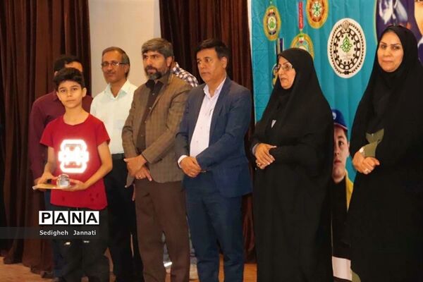تقدیر از برگزیدگان جشنواره نوجوان سالم در آباده
