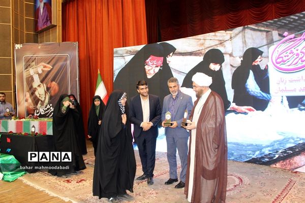 یادواره ملی شهدای دانش‌آموز دختر(لشگر فرشتگان) در کرمانشاه