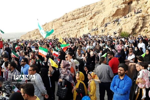 اجتماع بزرگ خانوادگی سلام فرمانده در جهرم