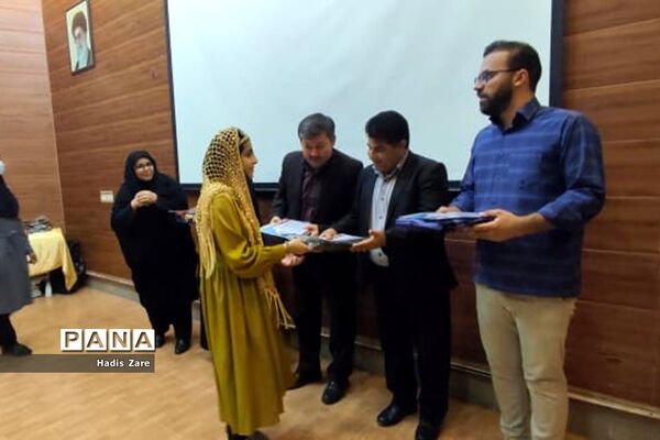 آیین تجلیل از مقام‌آوران استانی جشنواره سردار دل‌ها