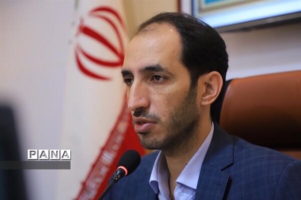 نشست معاون آموزش متوسطه وزیر آموزش و پرورش با اصحاب رسانه