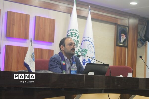 کارگاه حضوری آموزش خبرنگاری پانا ویژه دختران دانش‌آموز استان قم