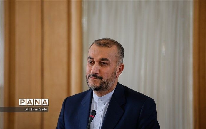 وزیر امور خارجه: پیام حج رهبر معظم انقلاب تحلیل عمیقی از شرایط جهانی است