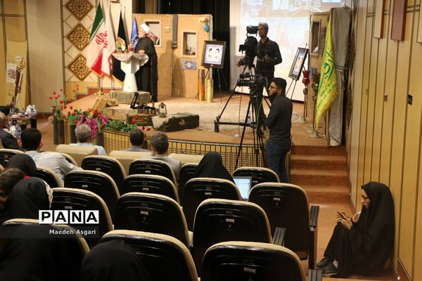 اختتامیه جشنواره ملی فیلمنامه‌نویسی شهادت قلم در قم