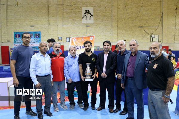 مسابقات لیگ کشتی آزاد دانش‌آموزی استان خوزستان در امیدیه