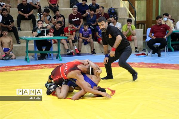 مسابقات لیگ کشتی آزاد دانش‌آموزی استان خوزستان در امیدیه