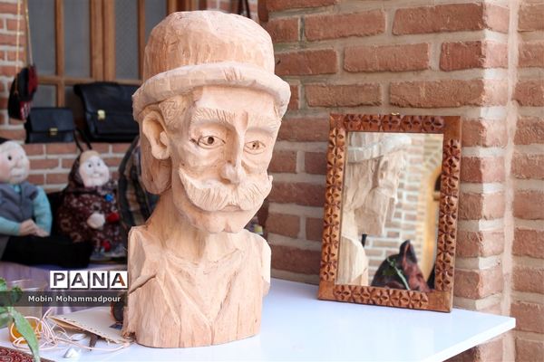 جمعه بازار صنایع دستی در تبریز