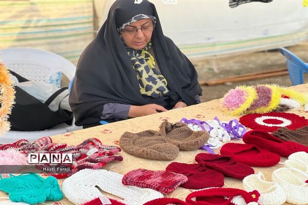 سومین جشنواره گل‌های نیلوفر آبی در مازندران