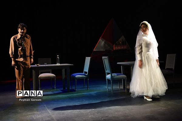 اجرای کنسرت نمایش «کافه لکانطه» در پردیس تئاتر شهرزاد