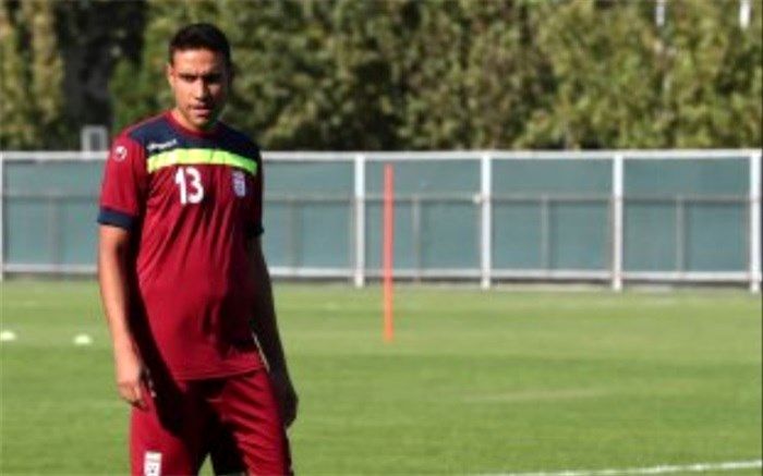 ستاره لیگ برتری در آستانه سرخپوش شدن