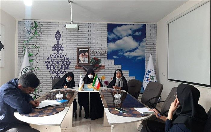 برگزاری هم‌اندیشی با دانش‌آموزان با هدف نیل به راهکارهای پیشگیری از اعتیاد