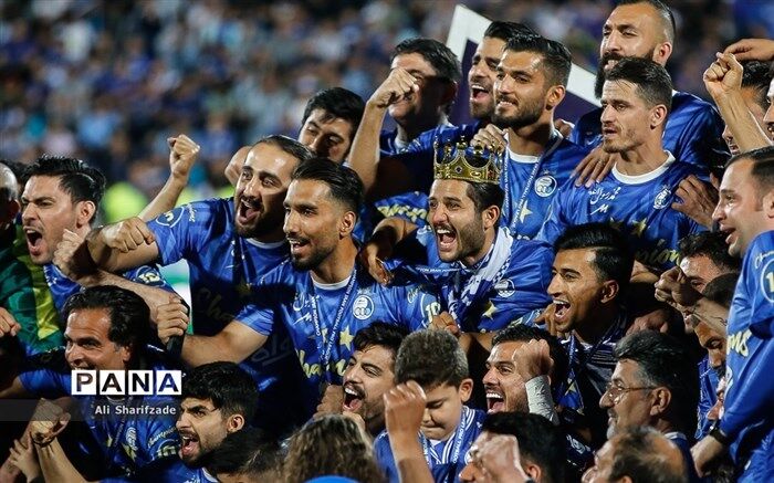 مهاجم تراکتور به استقلال پیوست