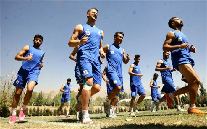 اولین تمرین تیم قهرمان با حضور ساپینتو