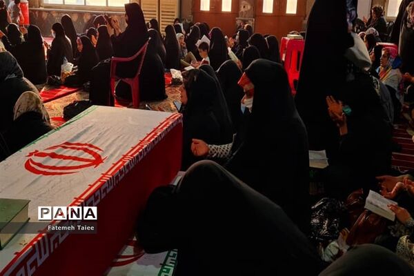 آیین دعای پر فیض عرفه در اهواز