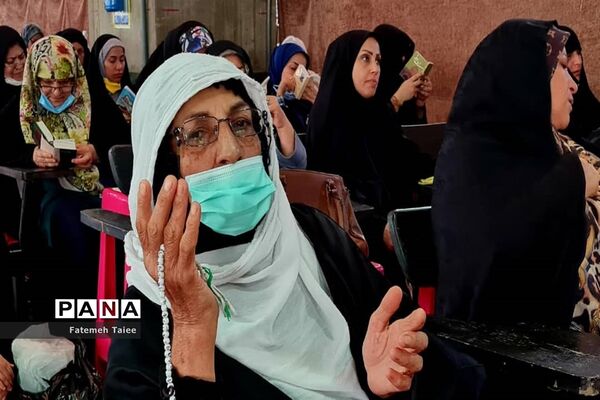 آیین دعای پر فیض عرفه در اهواز