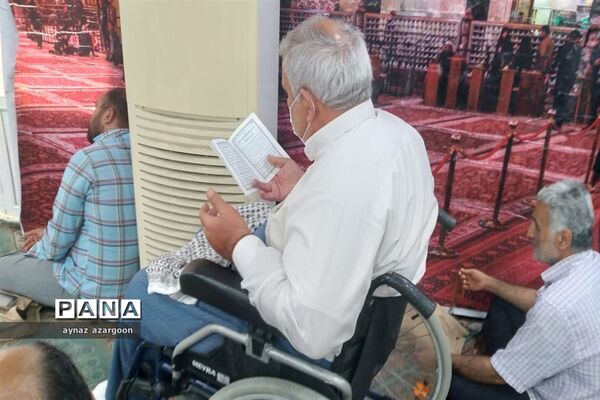 مراسم پرفیض دعای عرفه در قائمشهر