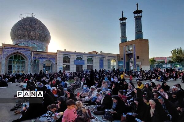 مراسم دعای عرفه در آستان مقدس حضرت سید ابراهیم(ع)