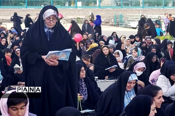 مراسم دعای عرفه در آستان مقدس حضرت سید ابراهیم(ع)