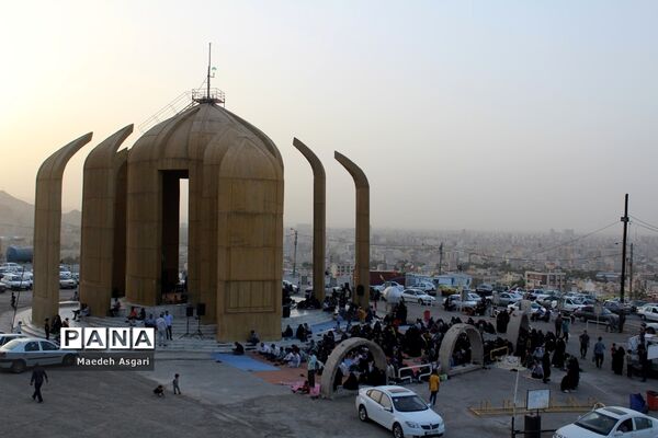 مراسم دعای عرفه در کوه خضر نبی قم-2