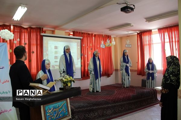 افتتاحیه پایگاه تابستانی اوقات فراغت دانش‌آموزان با نیازهای ویژه اسلامشهر