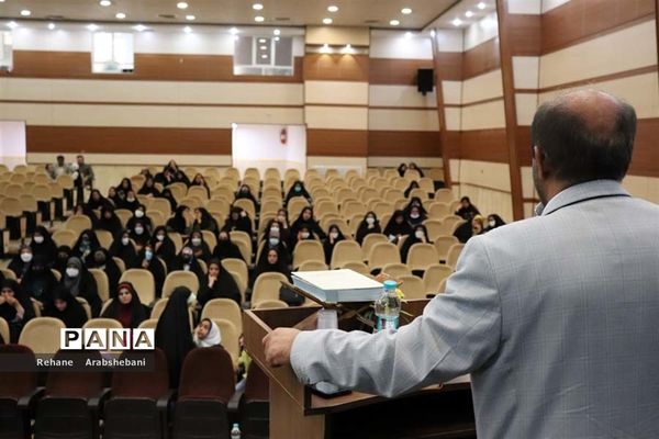 حضور معاون پرورشی و فرهنگی اداره‌کل آموزش و پرورش فارس در آباده