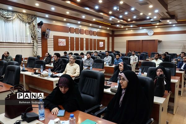 دومین روز گردهمایی مجاهدان عرصه تربیت و تبیین