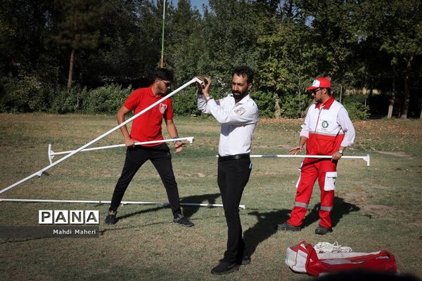برگزاری کلاس‌ها و دوره‌های آموزشی ویژه دانش‌آموزان عشایر کشور در اردوگاه ثامن الحجج مشهد مقدس