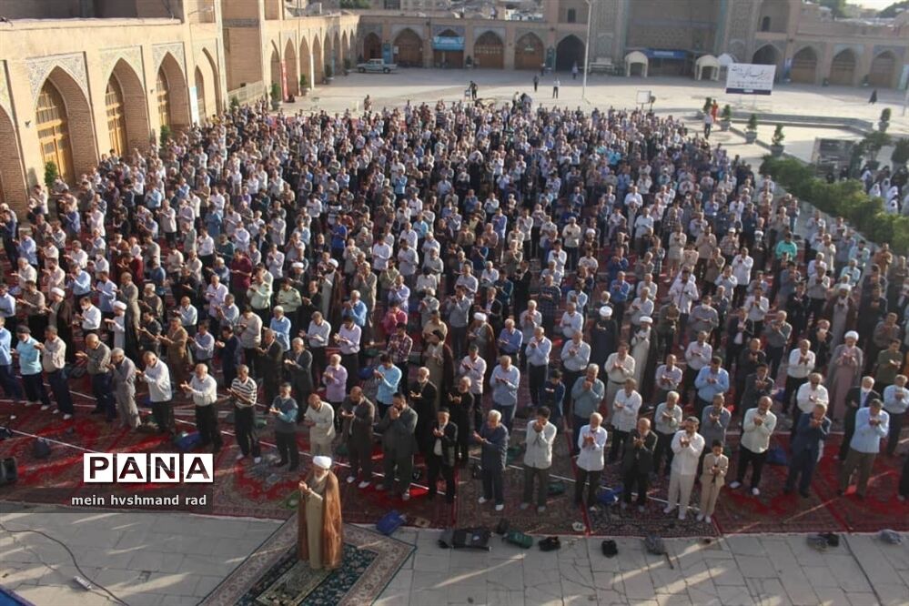 برگزاری نماز عید قربان در مسجدالنبی (ص) قزوین