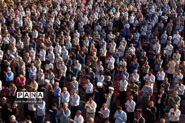 برگزاری نماز عید قربان در مسجدالنبی (ص) قزوین