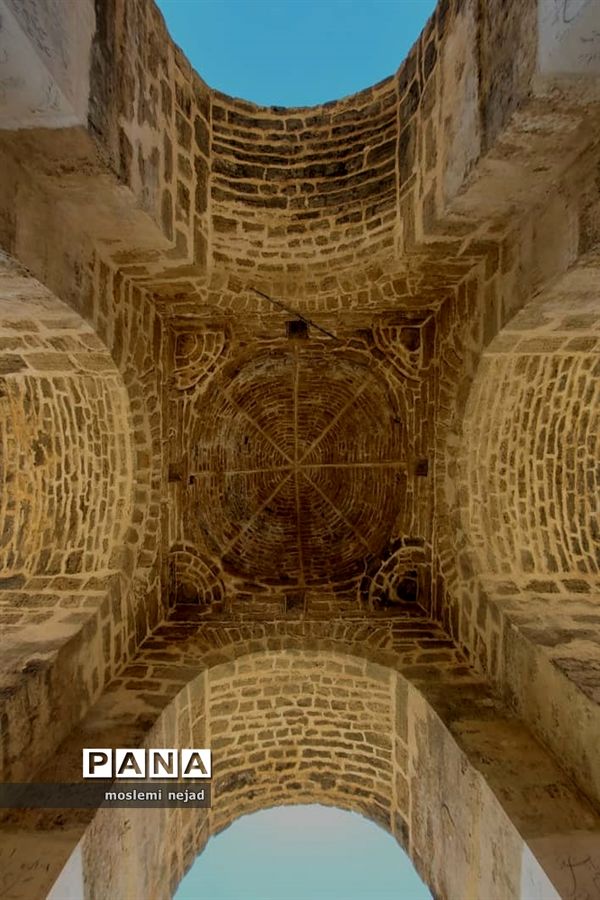 آثار و بقایای تاریخی شهر نیاسر کاشان