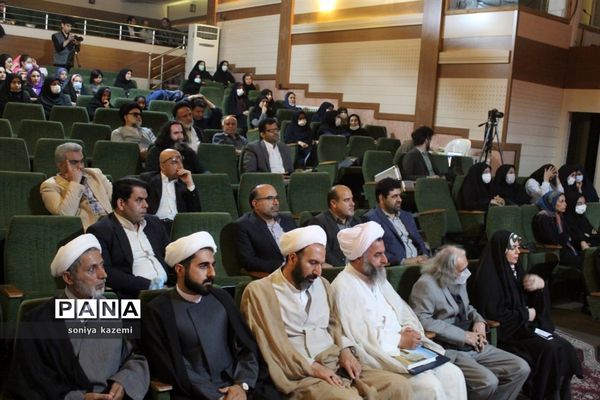 آیین تجلیل از نویسندگان بومی مازندران