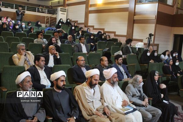 آیین تجلیل از نویسندگان بومی مازندران