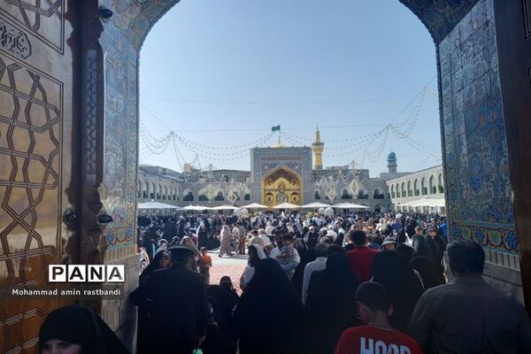 حال و هوای حرم رضوی از قربان تا غدیر