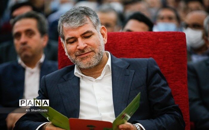 ‌وزیر جهاد کشاورزی از مجلس کارت زرد گرفت